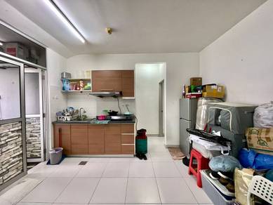 BELOW MARKET Domain 2 bedrooms full furnished Shaftsbury in Cyberjaya