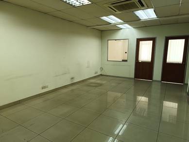 (Now Main Road)❤️ Balakong Jaya 1.5 Storey link Factory Kajang Taming