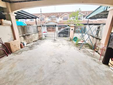 2-storey-Terraced-House-for-sale-Pekan-Nanas-Johor