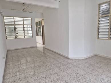 Single storey terrace at Tingkak Kikik 1