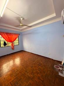 Sri Kenari Apartment