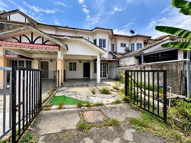 HOT LOCATION Double Storey Terrace Cakera Purnama Bandar Puncak Alam
