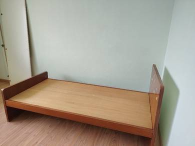 Used single bedframe