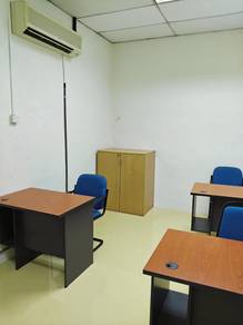 Office Besar + Fully Furnished Untuk Disewa – Lokasi Strategi