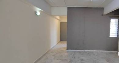 3 Bedroom Sri Damansara Court in Bandar Sri Damansara