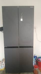 peti 4 pintu