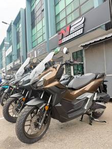 Honda ADV160 ROADSYNC Adventure Scooter Readystock