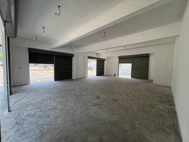 Plaza Lemawang 2-storey Shoplot Tuaran Corner Lot