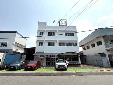 Bangunan Kilang 3 Tingkat Bukit Kecil Kuala Terengganu