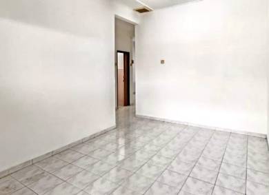 1-storey-Terraced-House-for-sale-Semabok-Melaka-3