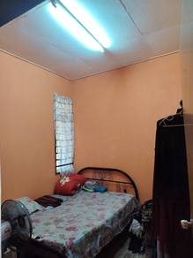 Rumah Teres, Rimbun Kisana, berhampiran Higway machang-jeli