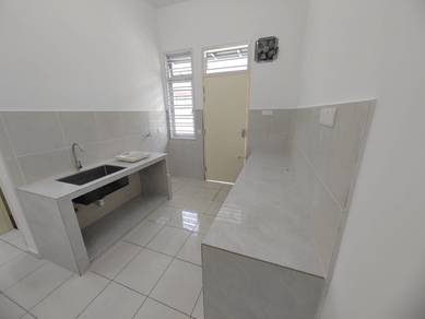 Jalan Bayan Bandar Putra @ Kulai Single Storey Terrace House For Rent