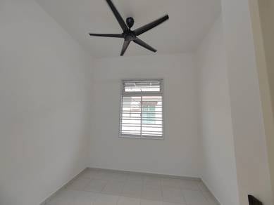 Jalan Bayan Bandar Putra @ Kulai Single Storey Terrace House For Rent