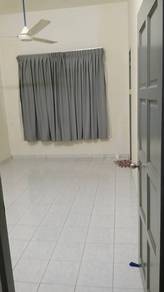 Mentari Court Bandar Sunway Near LRT Station and Sunway Pyramid To Let