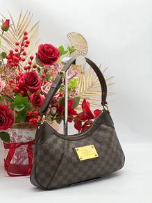 Louis Vuitton Thames PM Hobo Shoulder Handbag