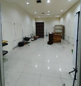 Megalong Mall Shoplot For Rent In Donggongon