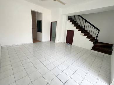 2 sty house at Taman Puchong Prima, 20x60, Freehold, Good condition