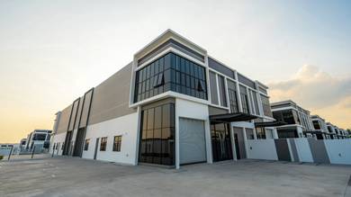 [Largest Industrial Park with Gated Guarded] Highway 20mins from Nilai