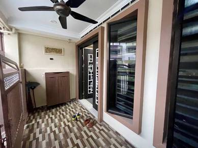 FULLY RENOVATED 💥 NEAR LRT Double Storey Terrace Taman Cempaka Ampang