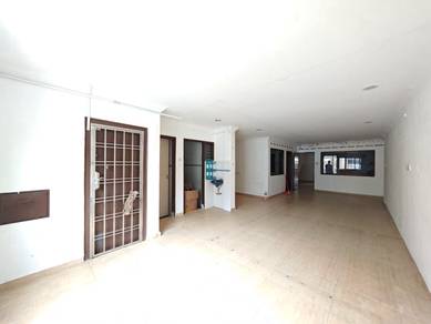 Ground Floor for rent @ Taman Johor Jaya, Jalan Dedap, Extended