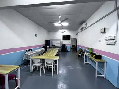 Cheapest Rental 2nd floor Shop Office at Seri Kembangan To Let