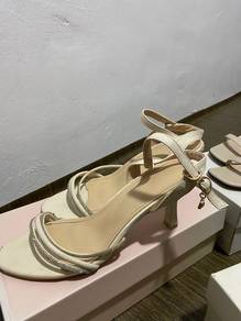 Heels Preloved