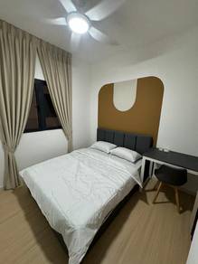 Fully Furnished Queen Bedroom for Rent at M Luna, Kepong