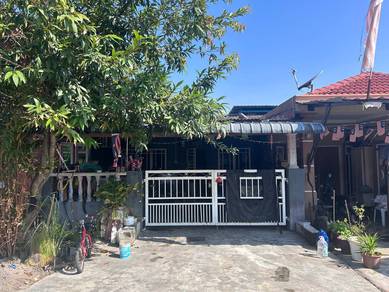RENOVATED,3R2B Single Storey Taman Sri Medan,Telok Panglima Garang