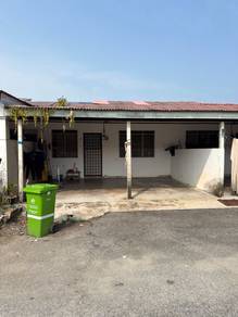 Freehold I Parking Muat 2 Kereta I Taman Mahkota Permai, Batu 11
