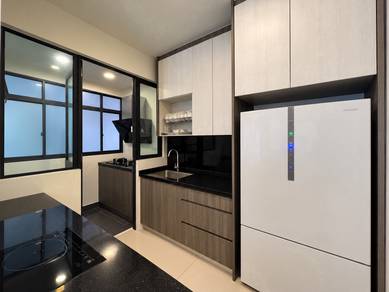 KL Trader Square - actual photos as seen, tastefully renovated