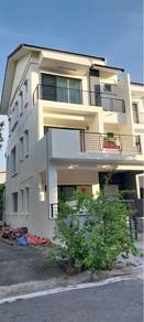 2.5 Storey End-Lot