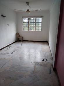 FLAT PKNS SEKSYEN 7 l Level 3 l Near LRT