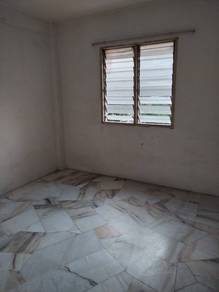 FLAT PKNS SEKSYEN 7 l Level 3 l Near LRT