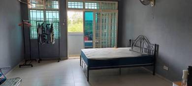 Lake View Suites