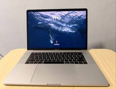 MacBook Pro 15’’ 2019 8Core i9 -512GB