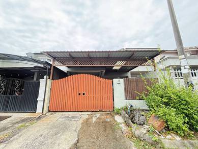 FACING OPEN & NEAR SURAU Double Storey Taman Puncak Utama Kajang