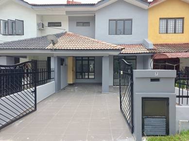 Mount Austin 2 Storey Terrace Fully Renovated Gated Guarded