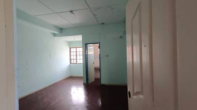 Tawau 6 rooms 5 bathrooms semi D @Taman hotspring jaya for sale