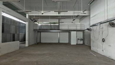 Penampang Warehouse For Rent