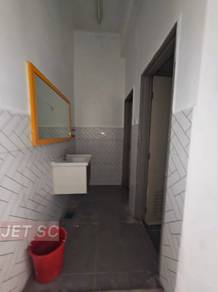 Bandar Botanic Klang Jalan Mahogani Triple Storey Shoplot Ground Floor