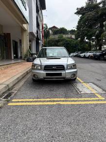 2004 Subaru FORESTER 2.0 XT (A)