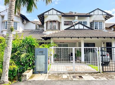[GATED & SECURE] NICE FREEHOLD HOUSE NEAR MRT @ Saujana Impian Kajang