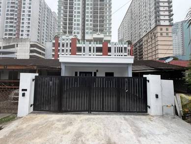 Single Storey Terrace @ 10 Jalan Bujur, Taman Abad, Jb Town