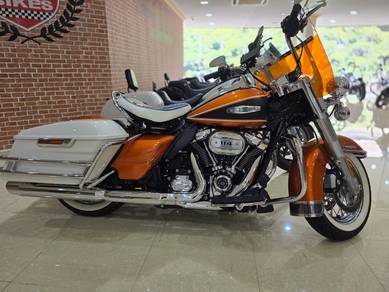 Elactra glide HIGHWAY KING