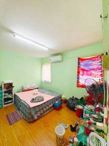 Stulang Laut level 1 flat