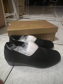bata shoes