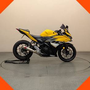 2017 Yamaha YZF-R25 - HQ