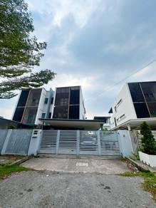 For Sale | 3-STOREY SEMI-DETACHED HOUSE @ HUI SING, KUCHING | 5+1 BED