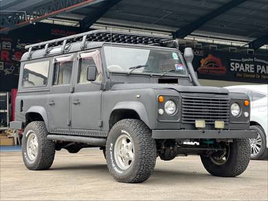 Land Rover DEFENDER 2.5 110 (M)
