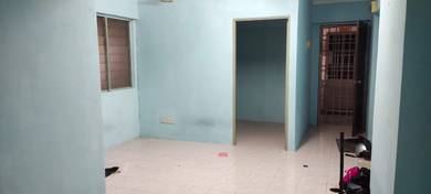 Puncak Erskine Fettes Park 3-Bedrooms 600sqft Basic Renovated Nr Lotus